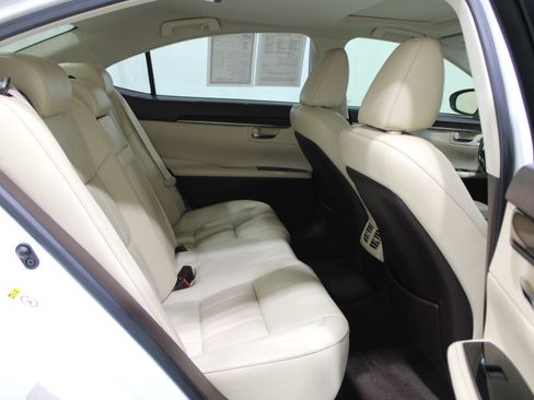 Used 2016 Lexus ES 350 350 image 29