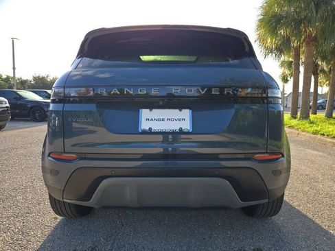 Used 2024 Land Rover Range Rover Evoque S AWD/4WD image 4
