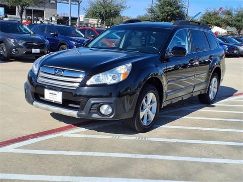 Used 2014 Subaru Outback 2.5i Limited image 3