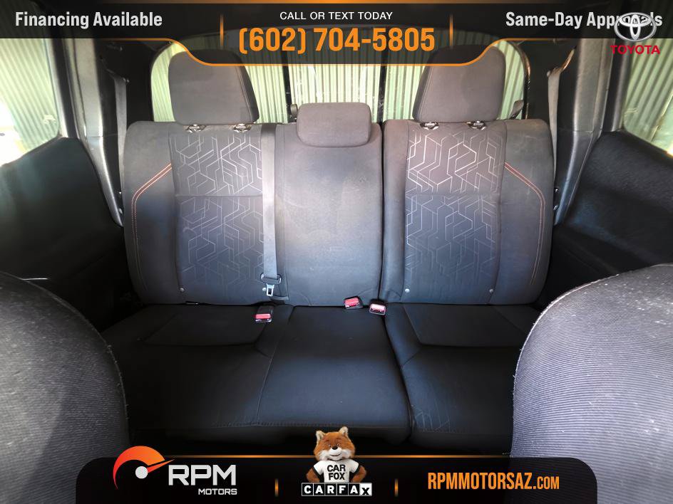 Used 2017 Toyota Tacoma TRD Off-Road AWD/4WD image 19