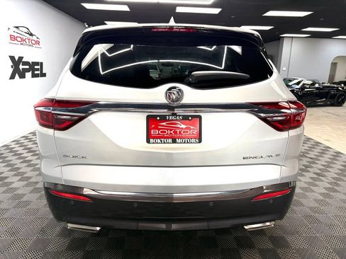 Used 2018 Buick Enclave Essence FWD image 12