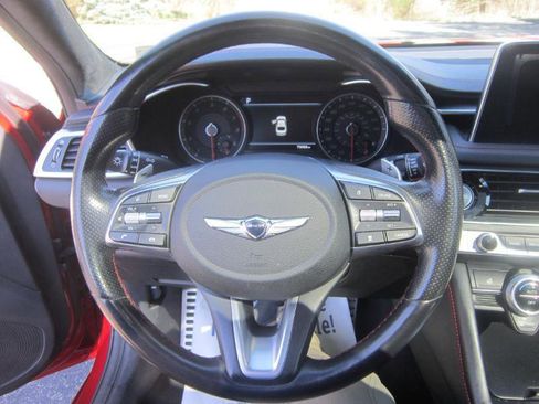 Used 2019 Genesis G70 3.3T Dynamic image 11