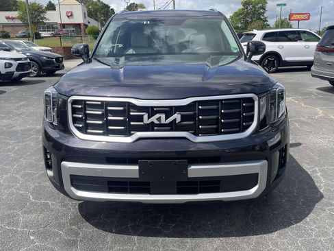 Used 2025 Kia Telluride S image 7