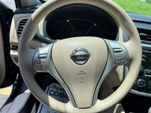 Used 2017 Nissan Altima 2.5 S w/ Power Driver Seat Package FWD image 21