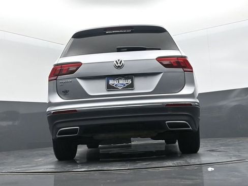 Used 2021 Volkswagen Tiguan SE image 22