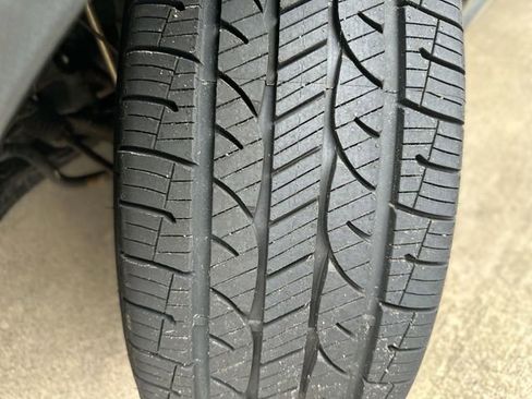 Used 2019 Subaru Ascent Limited AWD/4WD image 11