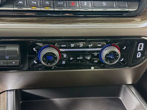 New 2026 Chevrolet Silverado 1500 LT Trail Boss w/ Safety Package AWD/4WD image 18