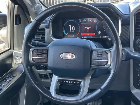Used 2022 Ford F150 Limited image 8