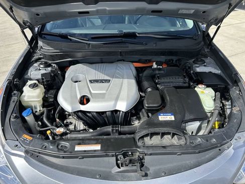 Used 2014 Hyundai Sonata Limited w/ Panoramic Sunroof Package 02 FWD image 27