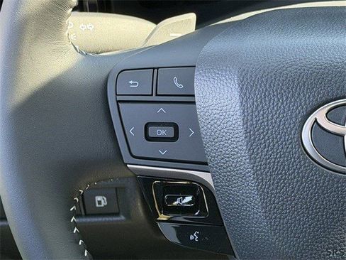 New 2026 Toyota Camry SE image 14