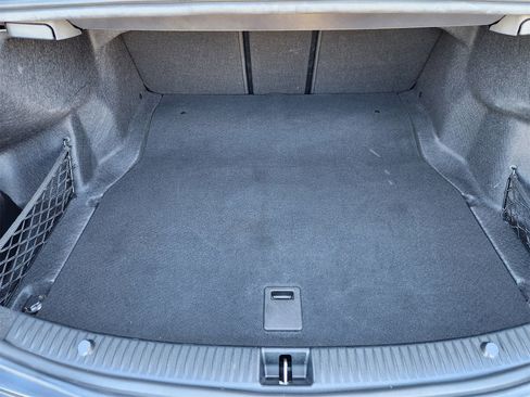 Used 2018 Mercedes-Benz C 300 C 300 image 33