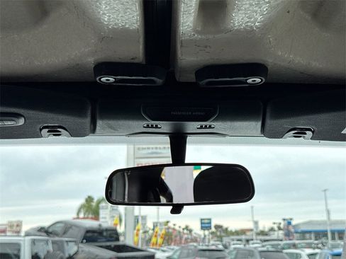 Used 2018 Jeep Wrangler Unlimited Sport S image 23