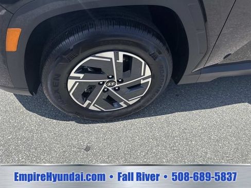 Used 2025 Hyundai Tucson Blue AWD/4WD image 11