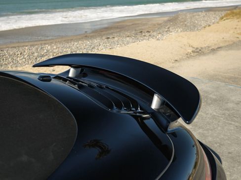 Used 2015 Porsche 911 Turbo S image 30