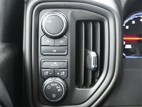 Used 2023 Chevrolet Silverado 2500 Custom w/ Gooseneck/5TH Wheel Package image 24