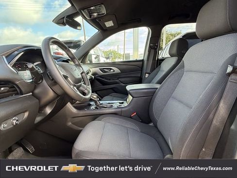 Used 2023 Chevrolet Traverse LT FWD image 29