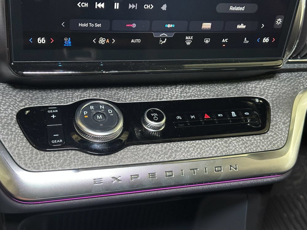 New 2027 Ford Expedition Tremor w/ Driver's Package AWD/4WD image 36