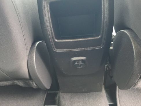 Used 2015 Ford Escape SE FWD image 23