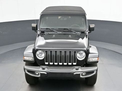 Used 2022 Jeep Wrangler Unlimited Sahara image 39