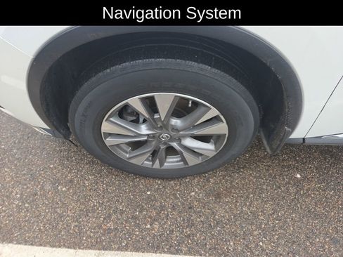 Used 2018 Nissan Murano SL image 9