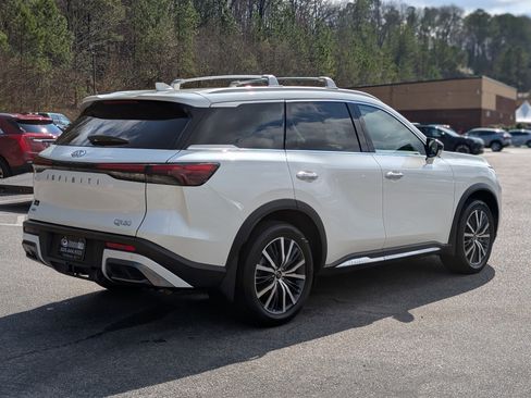 Used 2025 INFINITI QX60 Sensory w/ Vision Package image 9