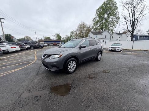 Used 2014 Nissan Rogue SV w/ SV Premium Package image 43