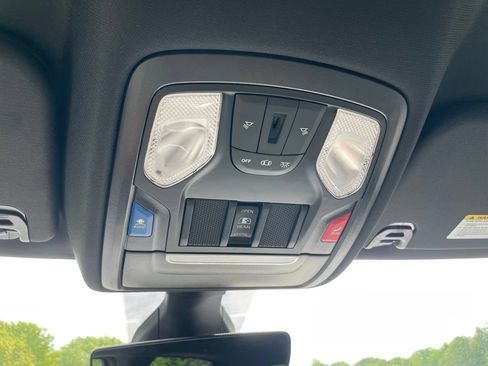 Used 2022 RAM 1500 Big Horn AWD/4WD image 18