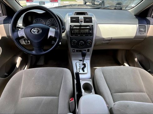 Used 2012 Toyota Corolla LE FWD image 14