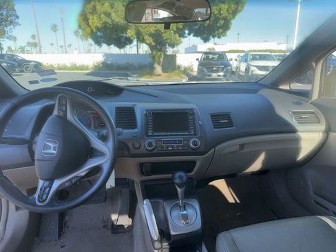 Used 2009 Honda Civic Hybrid Sedan image 8