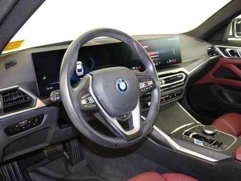 Certified 2024 BMW i4 eDrive35 w/ Premium Package image 4