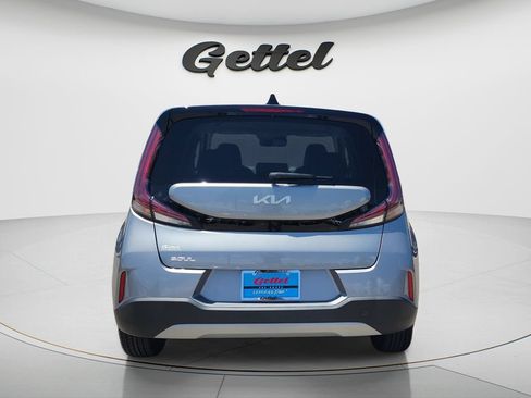 Used 2023 Kia Soul LX FWD image 5