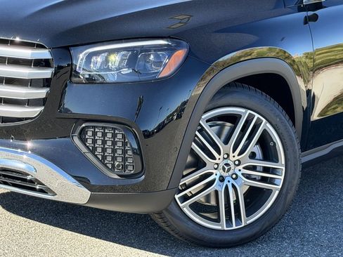 New 2026 Mercedes-Benz GLS 450 4MATIC image 4