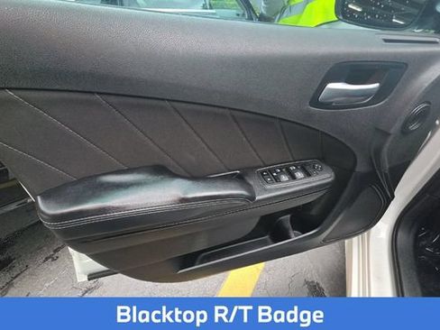 Used 2022 Dodge Charger R/T w/ Blacktop Package RWD image 9