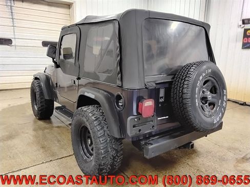 Used 1998 Jeep Wrangler SE image 6