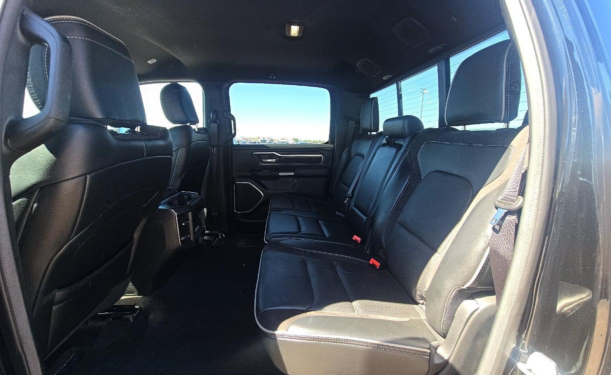 Used 2023 RAM 1500 Laramie AWD/4WD image 10