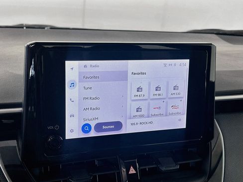 Used 2025 Toyota Corolla LE FWD image 19