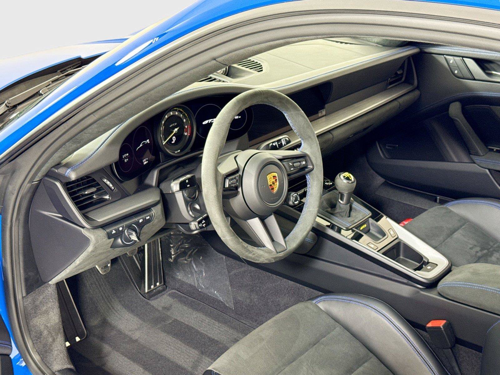 Used 2023 Porsche 911 GT3 RWD image 13