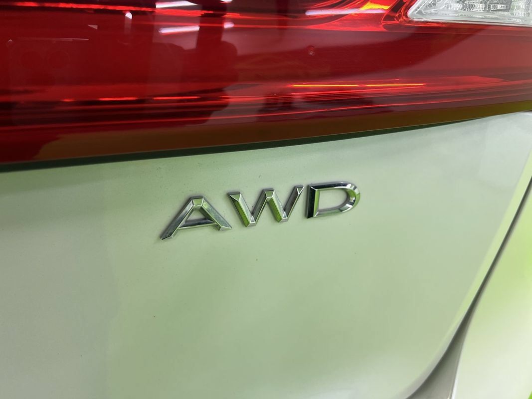 Used 2016 Lincoln MKX Reserve AWD/4WD image 14