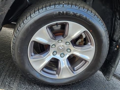 Used 2022 RAM 1500 Laramie AWD/4WD image 34