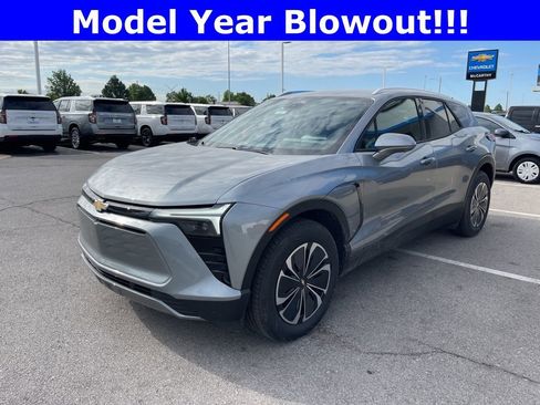 New 2024 Chevrolet Blazer EV LT AWD/4WD image 7