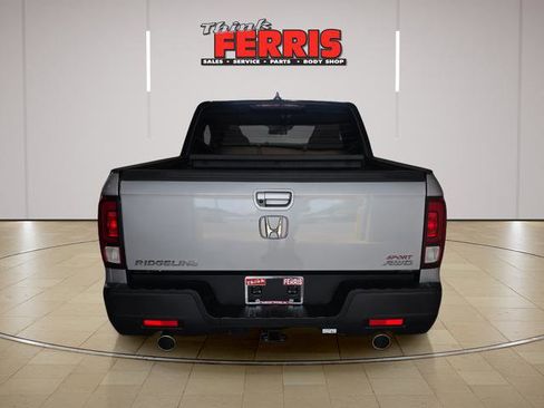 Used 2023 Honda Ridgeline Sport image 4