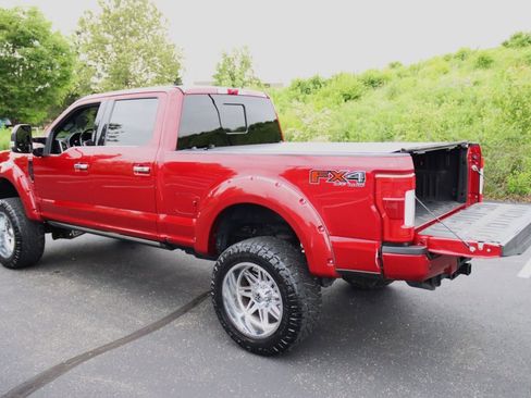Used 2019 Ford F350 Platinum w/ Platinum Ultimate Package AWD/4WD image 5