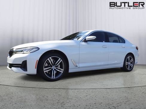 Used 2023 BMW 530i w/ Convenience Package RWD image 1