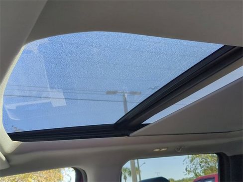 New 2025 Ford F250 Lariat w/ Chrome Package image 21