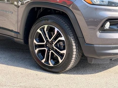 Used 2022 Jeep Compass Limited AWD/4WD image 27