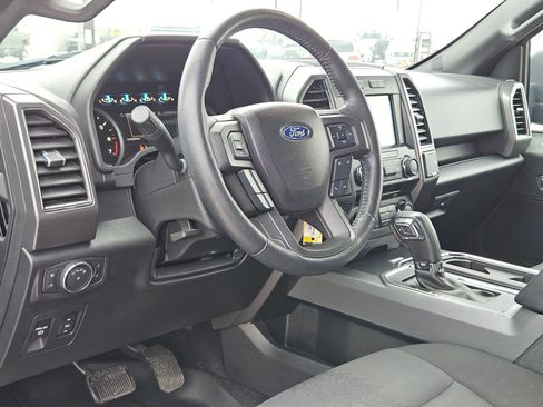 Used 2018 Ford F150 XLT w/ Equipment Group 302A Luxury image 10