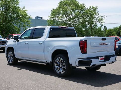 New 2026 GMC Sierra 1500 Denali w/ Denali Reserve Package AWD/4WD image 3