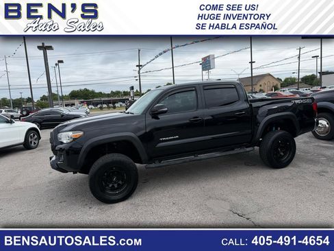 Used 2019 Toyota Tacoma TRD Off-Road AWD/4WD image 1