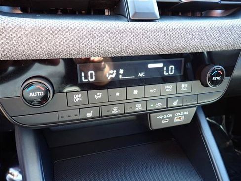 Certified 2026 Subaru Outback Premium AWD/4WD image 19