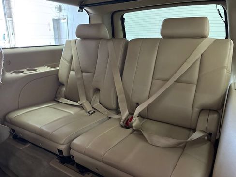 Used 2014 GMC Yukon XL Denali AWD/4WD image 20